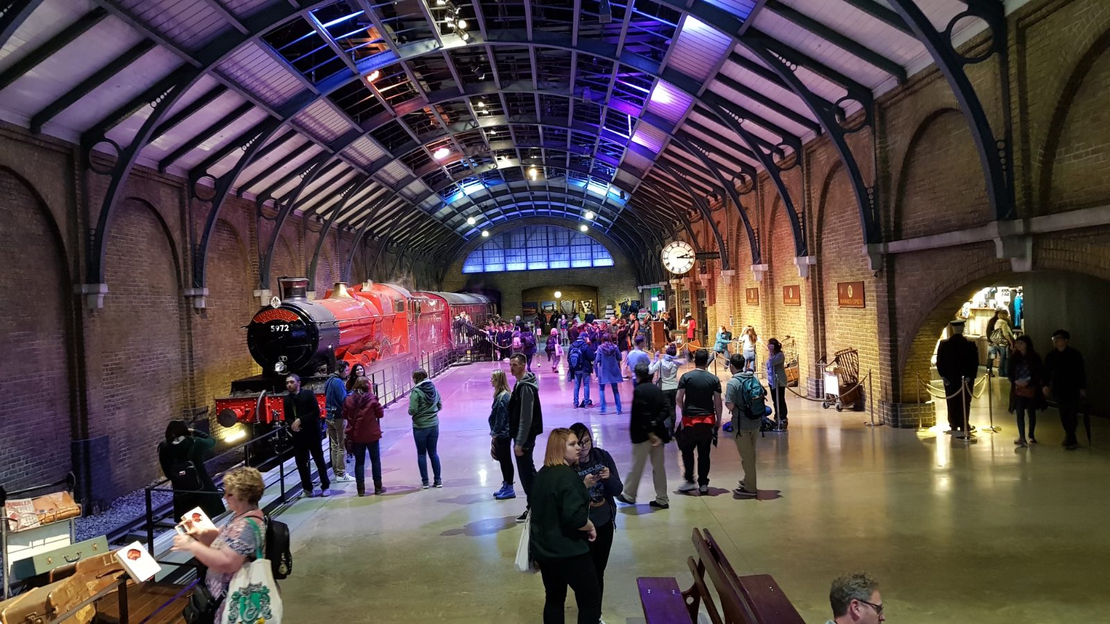 Warner Bros. Studio Tour London - The Making of Harry Potter Bild 5